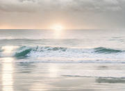 AI-23-AZURORA-WASSER-MEER-DAWN1